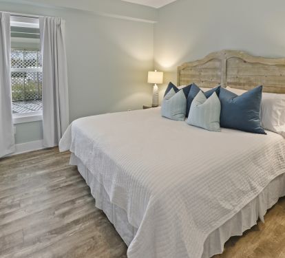 Ground Level Apartment Bedroom (King)