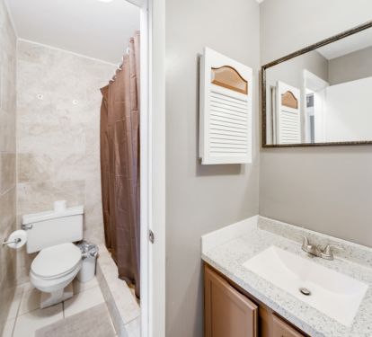 1.5 baths for your convenience