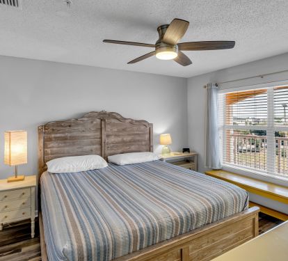 Guest King Bed