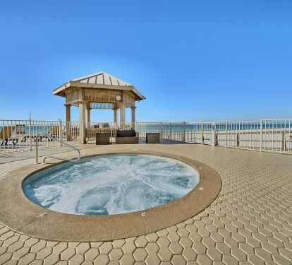 Hot tub available