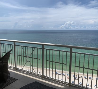 Direct Gulf/Ocean Front Spacious Balcony