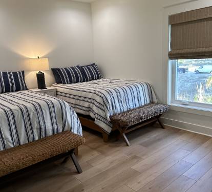 Bedroom 5: 2 Full Beds, Smart TV