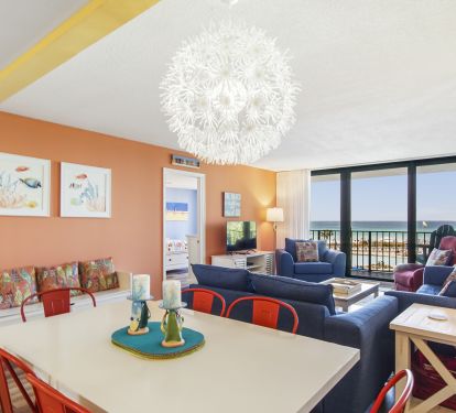 Dining with seating for 6
