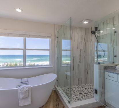 Primary suite bathroom 