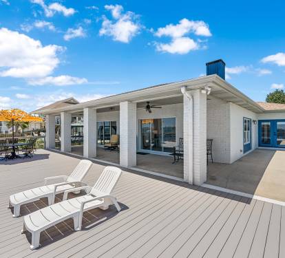 Large 30'x50' deck, covered patio for family &amp; friends to hang out grilling, etc