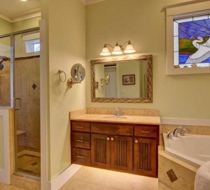 Master bath with walk in shower and Jacuzzi tub