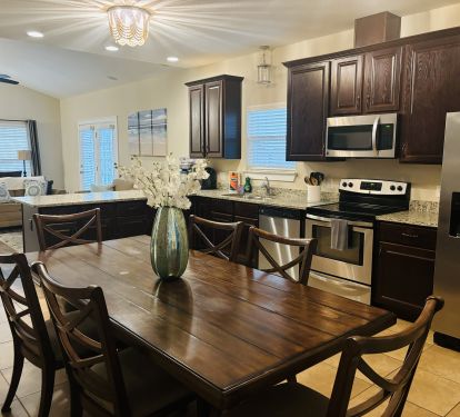 Kitchen with dining for 6 plus 3 at bar area
