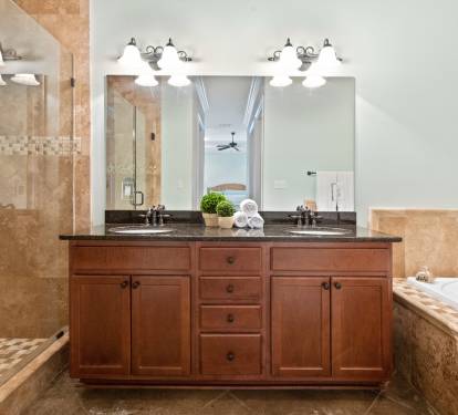 1st floor bathroom