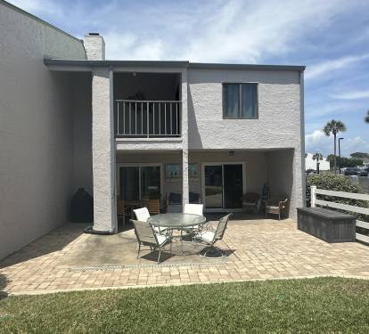 Patio unit 19