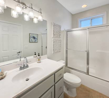 En Suite Bathroom