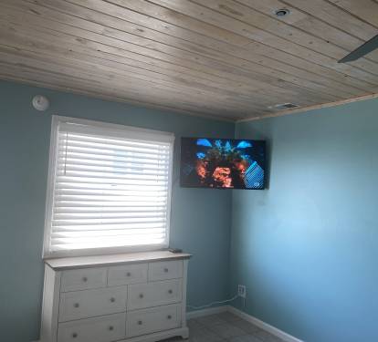 Upstairs Loft Bedroom with West End Window - view of beach and Gulf of America