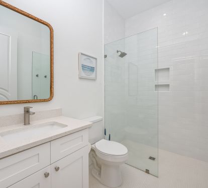 BRAND NEW 9 BR LUXURY HOME - BLUE PEARL _24