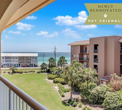 View of the beach from our 4th floor balcony. 