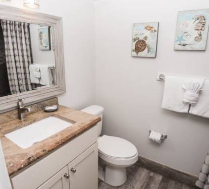 2nd Bathroom