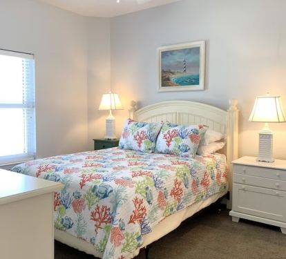 Access to 3rd Bedroom when reserved as a 3B/3Ba.