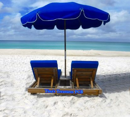 Beach service ($260 value-free to our renters) 2 padded chairs &amp; 1 umbrella