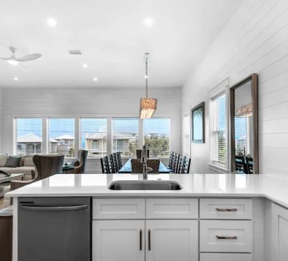 Horizon-15 open concept kitchen ensures that the chef gets to be included in the making of new family memories.