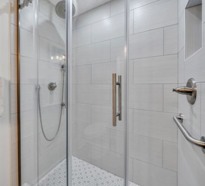 New walk in shower in 2nd master ensuite bath