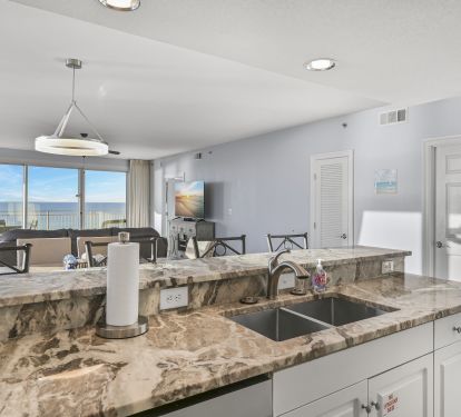 New Granite and great view from everywhere 
