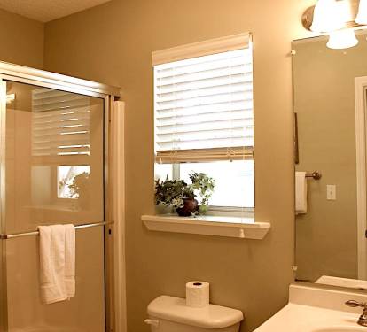 Upstairs Private Master Retreat Full Bath