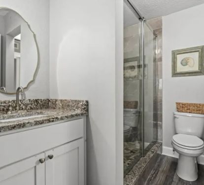 Bathroom access from the bedroom