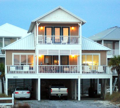 Front view of the Conch Inn