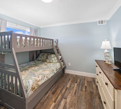 Guest BR with full bottom / top twin bunk bed.
