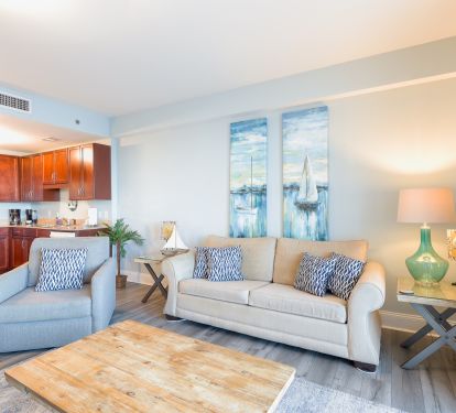  LTW1037 Living Area
