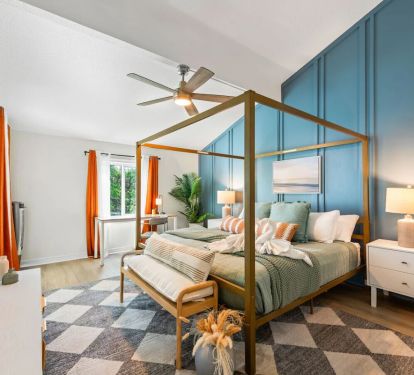 Escape to serenity at Seabreeze Villa ðŸŒŠ Unwind in this coastal chic bedroom, where soothing hues and cozy textures invite you to relax after sun-soaked adventures. Your beachside retreat awaits&mdash;reserve your stay today! ðŸ›ï¸âœ¨