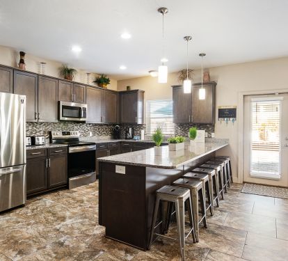 Large and spacious kitchen