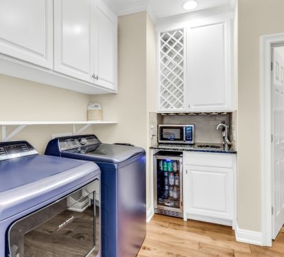 Washer &amp; Dryer, Extra Wine Fridge