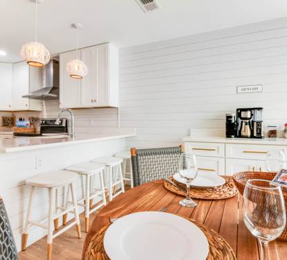 Dinning Table