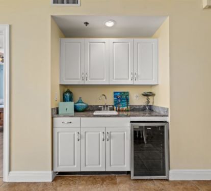 Wet bar with beverage cooler