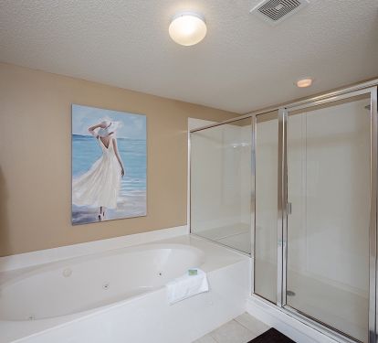 Blissful beachfront Palacio in Perdido Key!