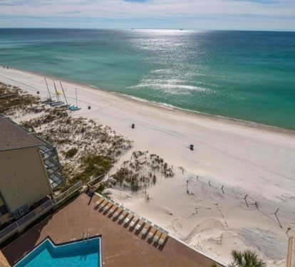 Large Balcony View! 