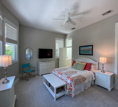 Master Suite with ensuite bathroom