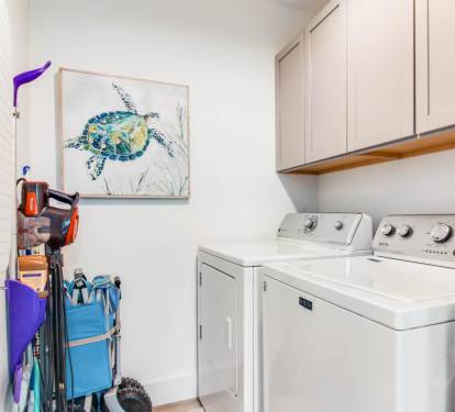 Washer and Dryer included to make traveling light a breeze. Starter supplies.