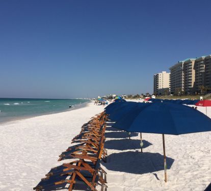 Daily beach setup - March-October