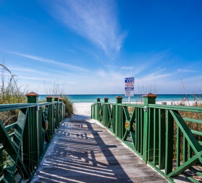Grand Panama Beach Resort private beach entrance, no steps