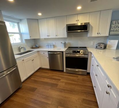 All New Kitchen. Frig. Gallery. Air Fry Oven. Quartz countertops and backsplash