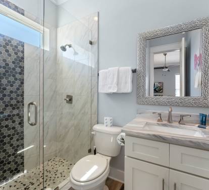 Second Floor Guest Full Bathroom