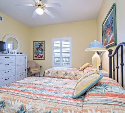 Twin Bedroom