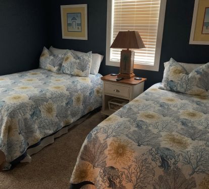 double &amp; twin bedroom
