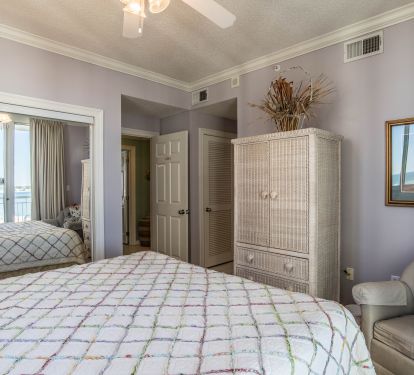Bedroom of the Guest Suite.