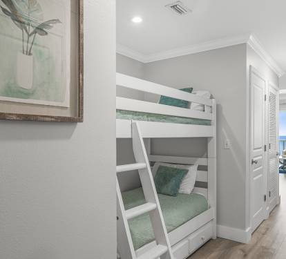Beach Retreat 208 - Remodeled Ocean Front_15