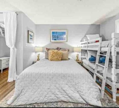 Queen size bed &amp; bunk beds for the kids