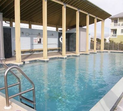 Private Pool for Guests of Summer's Edge