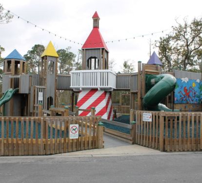 BAYTOWNE WHARF KIDDIE PARK