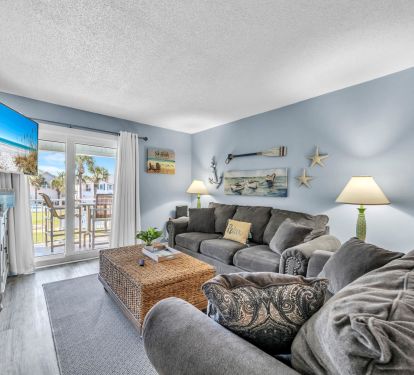 Spacious living area with queen sleeper sofa!