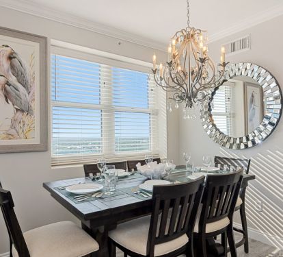Dining area view six with side ocean! 